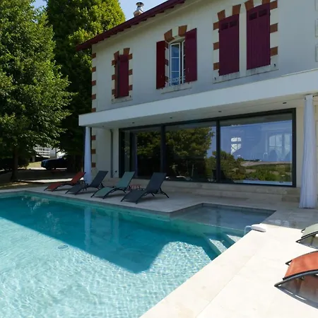 Les Palissieres - D'hotes * Mortagne-sur-Gironde